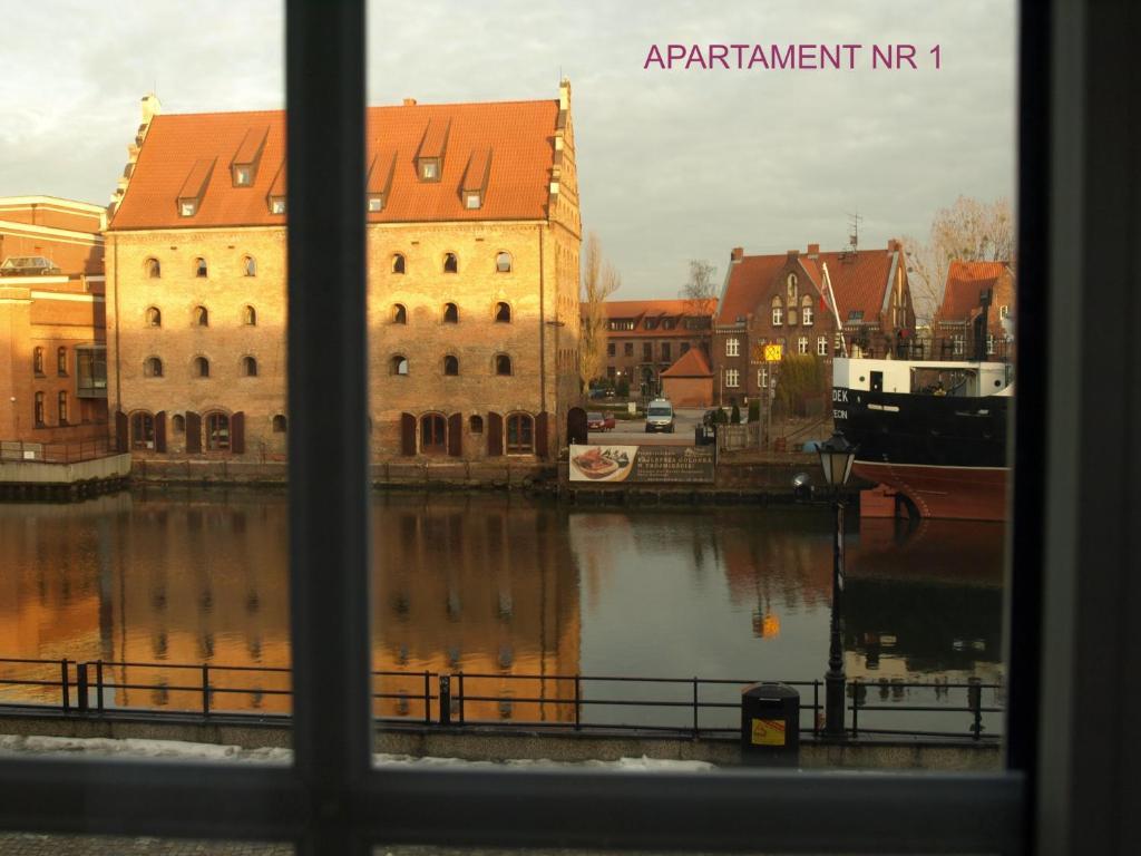 غدانسك Grand-Tourist River Side Apartments الغرفة الصورة